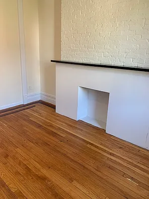 Rented by Walber 82nd Street | media 2