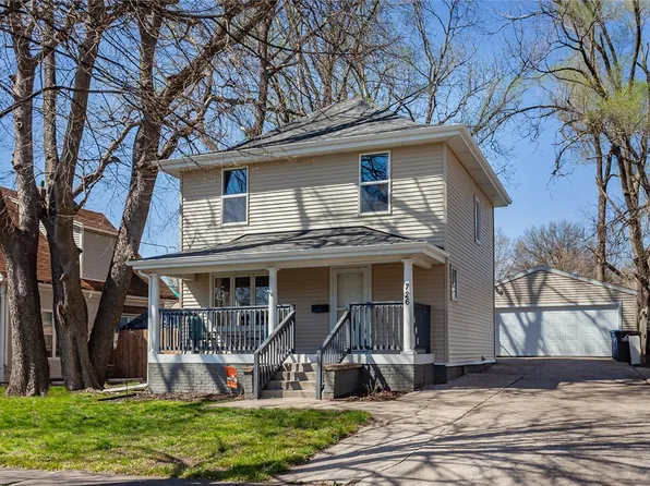 726 Wisconsin Ave, Des Moines, IA 50316