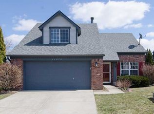 11090 Lake Run Dr, Fishers, IN 46038