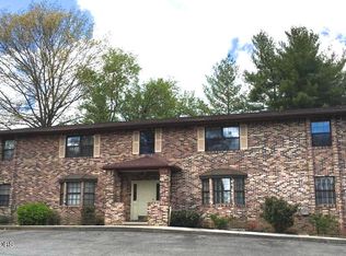 810 Highland Dr APT 602, Knoxville, TN 37912