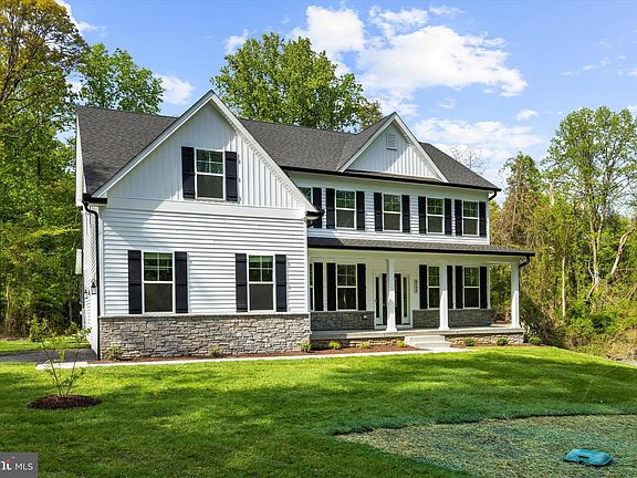 5th image of 5084 Mountain Rd