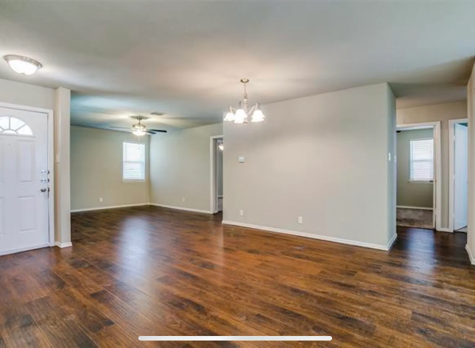 3 bed, 1290 sqft, $2,400 — Photo 2