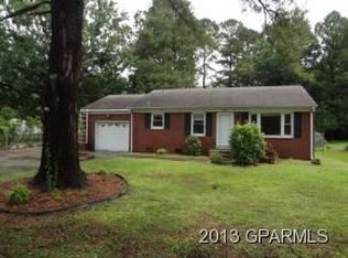 273 6th St, Ayden, NC 28513