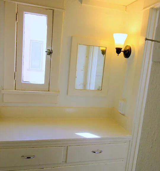 1137 Lodi Pl — Photo 14