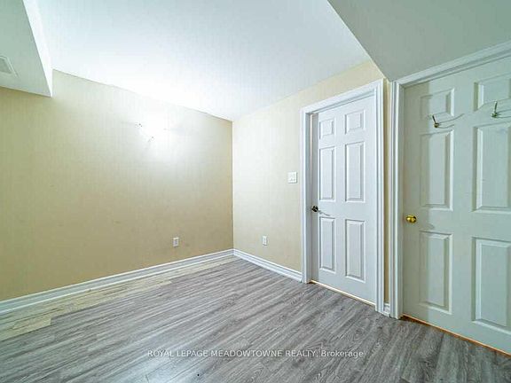 5th image of 1036 Yates Dr