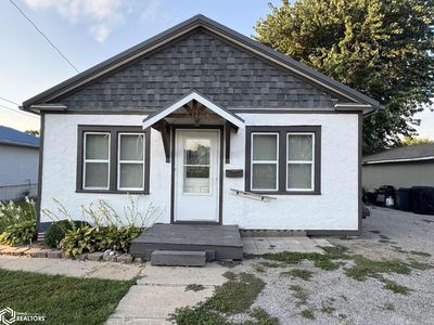 427 E Jackson St, Centerville, IA, 52544