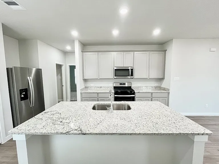 11848 Whirlaway Dr — Photo 5