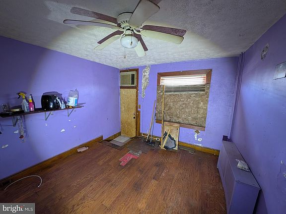 5th image of 3522 Noble St