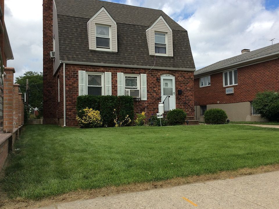 1st image of 8244 259th St