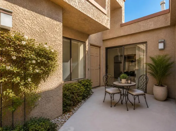 48953 Canyon Crest Ln, Palm Desert, CA 92260