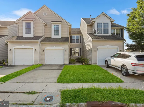 372 Tuvira Ln, Cherry Hill, NJ 08003