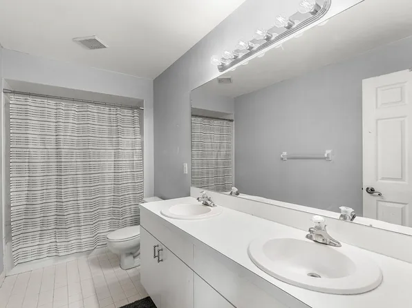 134 Weybridge Circle #B, Royal Palm Beach, FL 33411