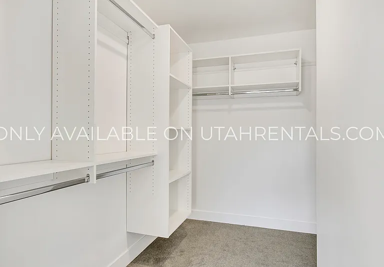 4283 W Gate Keeper Dr — Photo 26