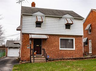 5506 Beechwood Ave, Maple Heights, OH