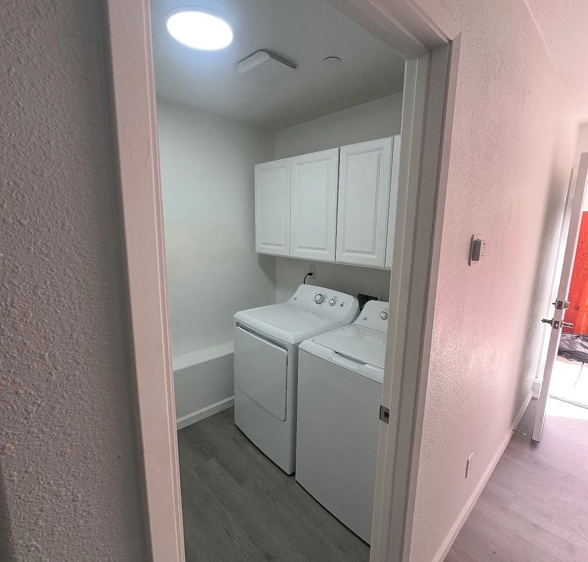 2 bed, 661 sqft, $2,750 — Photo 3