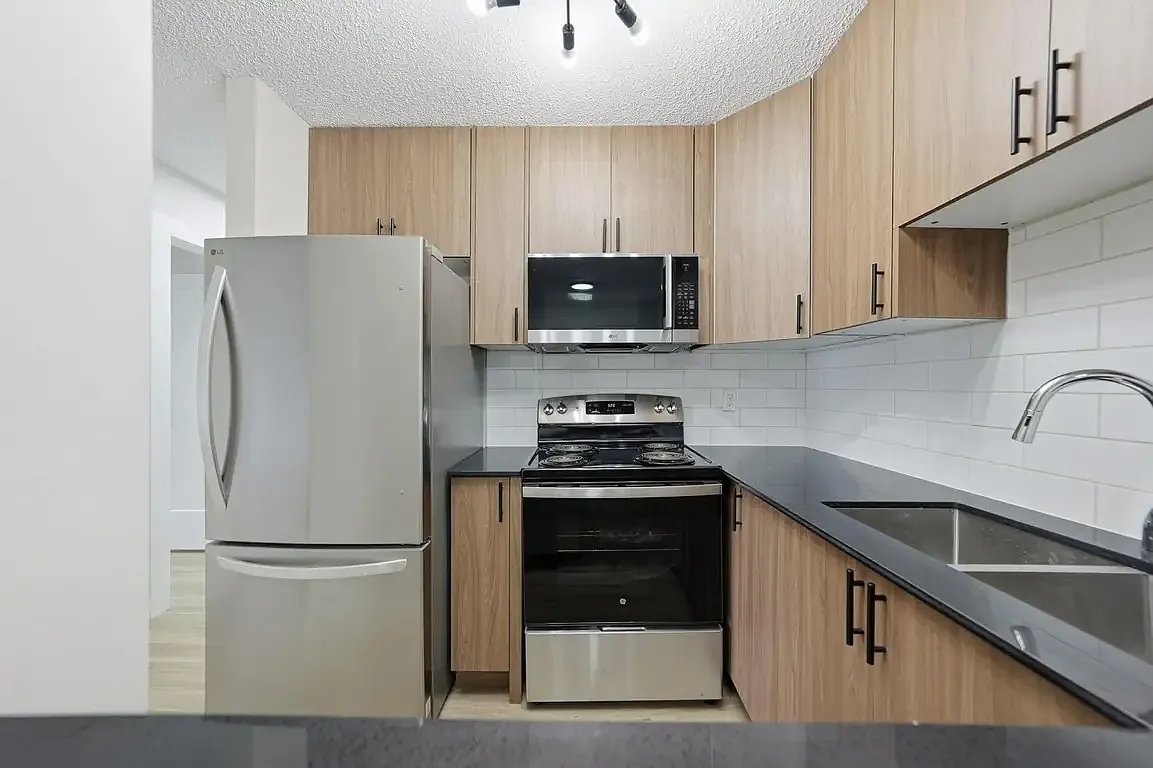 Alan's Place — Photo 3