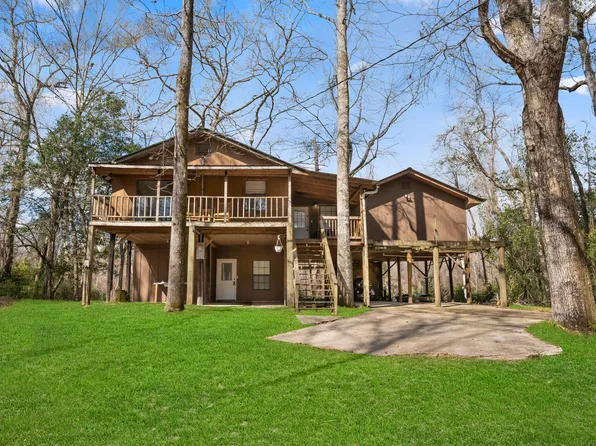 128 River Lot Rd, New Augusta, MS 39462