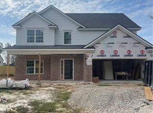 204 Caddy Ct, Auburn, AL 36832