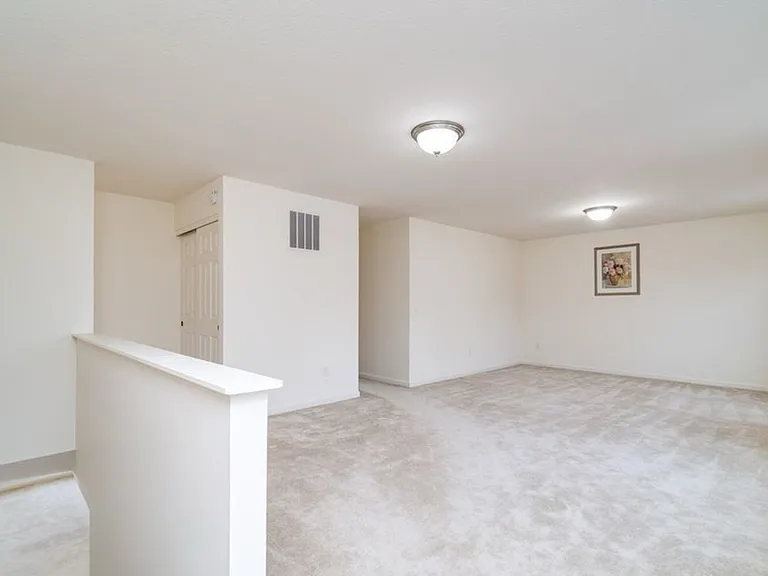 723 Grande Oaks Dr — Photo 7