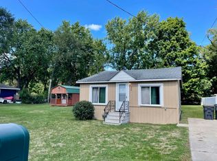379 Western Ave, Benton Harbor, MI 49022