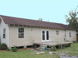 619 W Harding St, Destrehan, LA 70047
