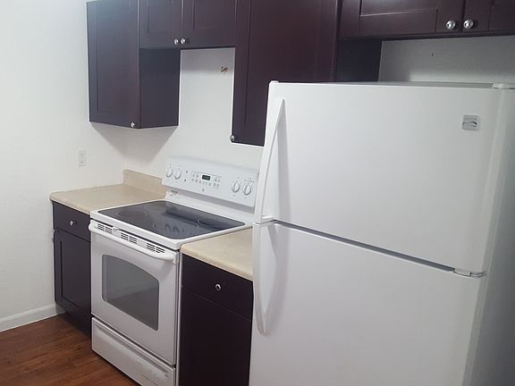 2nd image of 45 W Fray St APT 1