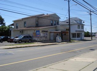 458 W Main St, Plymouth, PA 18651