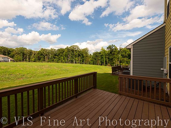 Backyard View - Privacy and Woodland