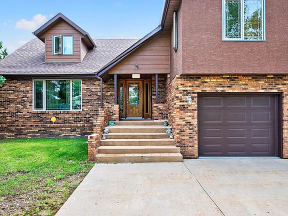 3rd image of 473084 Range Rd #242-55