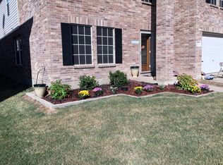 5814 Green Ivy Rd, Denton, TX 76210