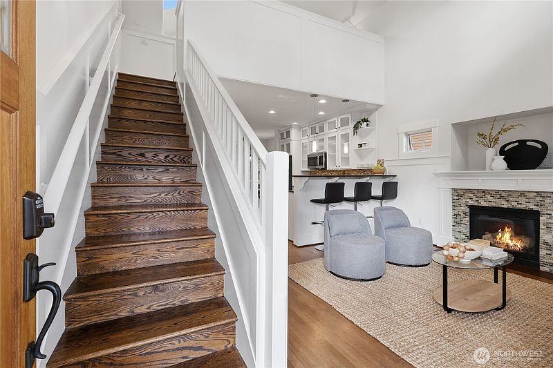 4th image of 1615 A 21st Avenue