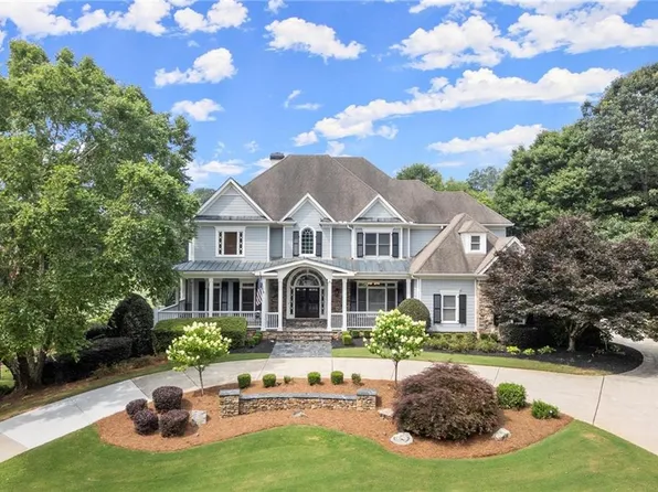 6325 Haddington Ln, Suwanee, GA 30024