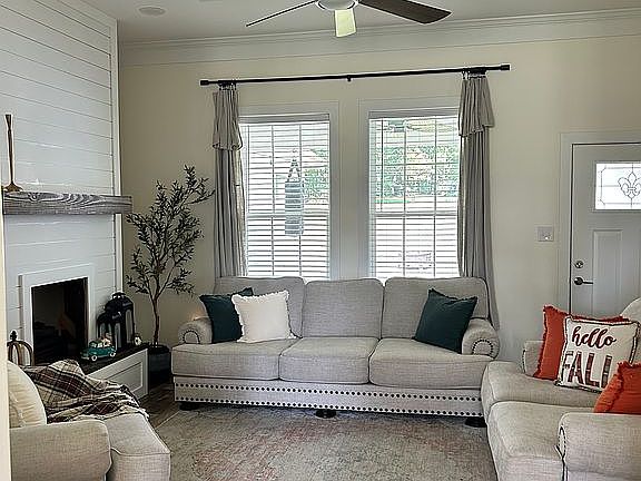4th image of 649 Laddie James Cir