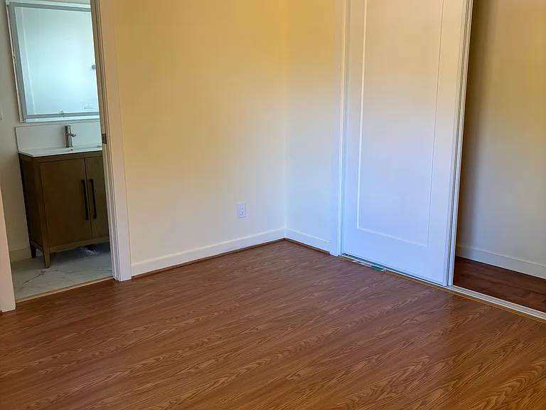 336 El Verano Ave — Photo 5