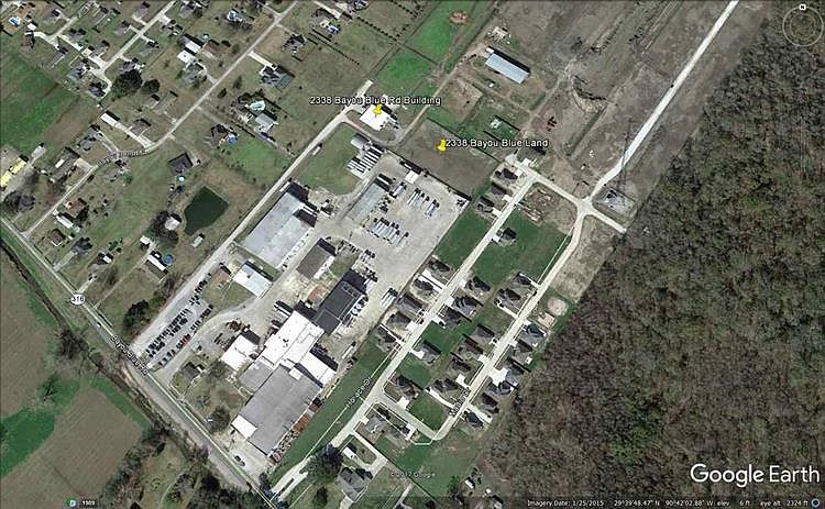 2nd image of 2338 Bayou Blue Rd