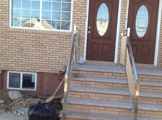 12720 143rd St, South Ozone Park, NY 11436