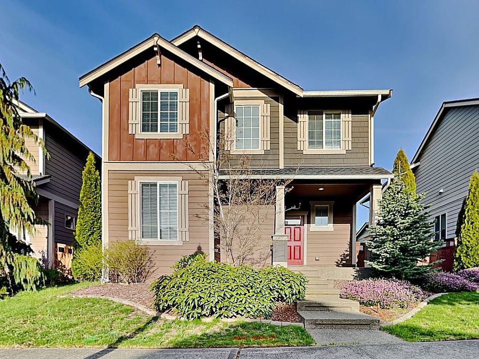 1st image of 605 Meadowwood Dr SW