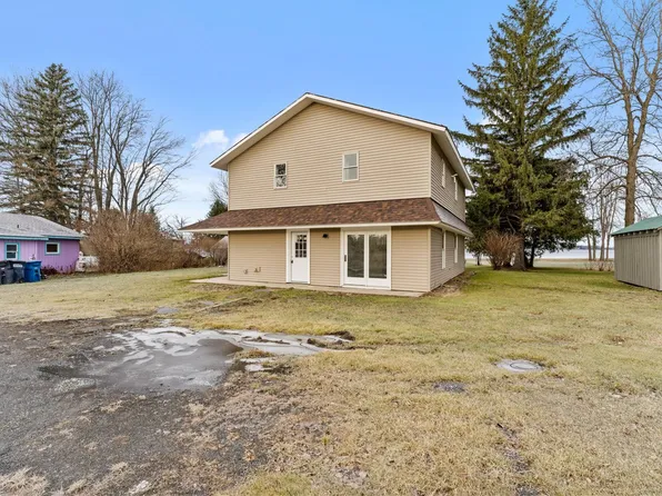 67 Senesac Place, Isle La Motte, VT 05463