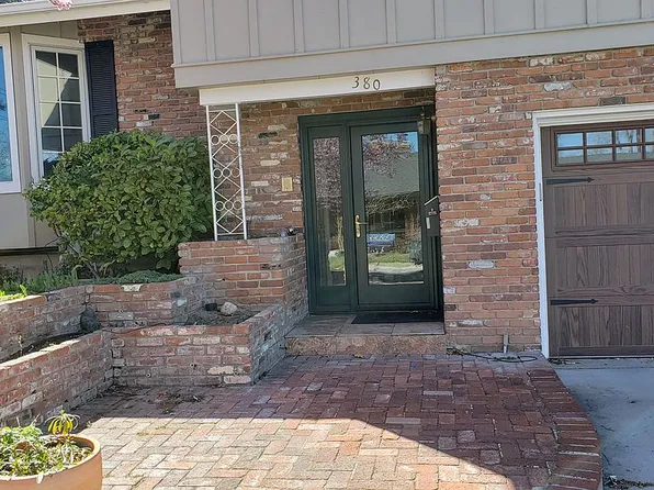 380 Sunset Dr, Reno, NV 89509