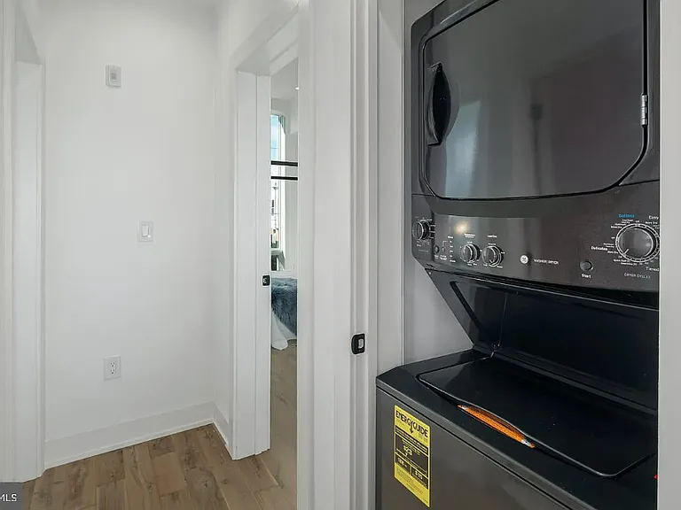 2031 S 20th St #8 — Photo 6