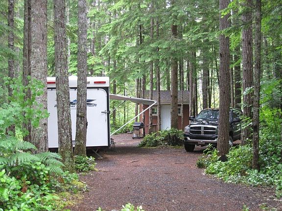 2nd image of 800 N Potlatch Dr