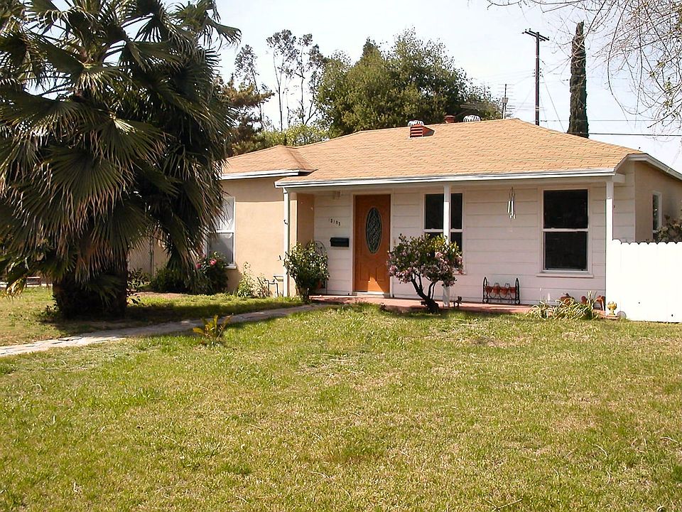 Home on spacious corner lot!