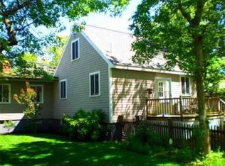51 Menotomy Rd, Plymouth, MA 02360