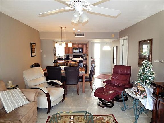 4th image of 3251 White Ibis Ct #A