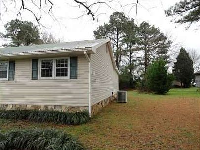 2nd image of 19 Brown Dr