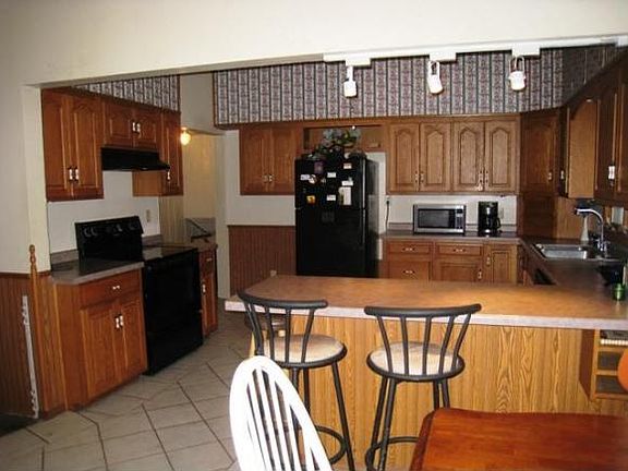 4th image of 1209 Hobart Dr