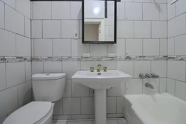 Rented by Corcoran | media 7