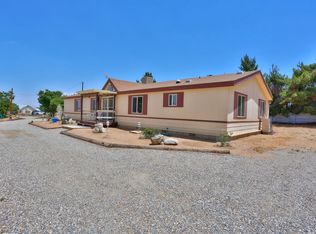 9246 Middleton Rd, Phelan, CA 92371