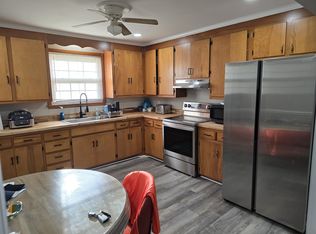 1100 Manor Rd #A, Columbia, TN 38401