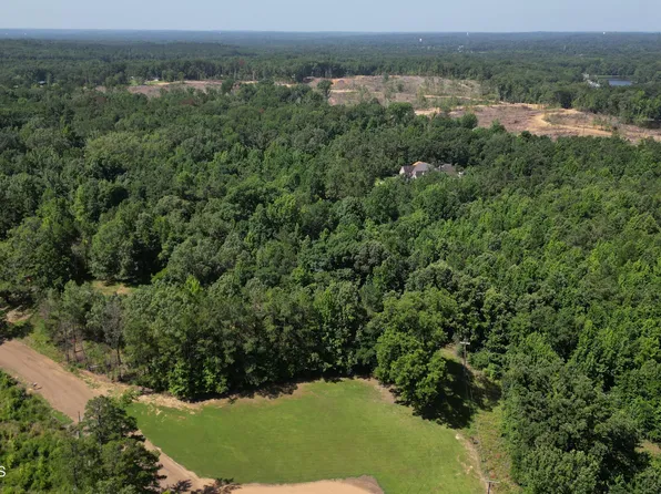 Vfw Rd, Grenada, MS 38901